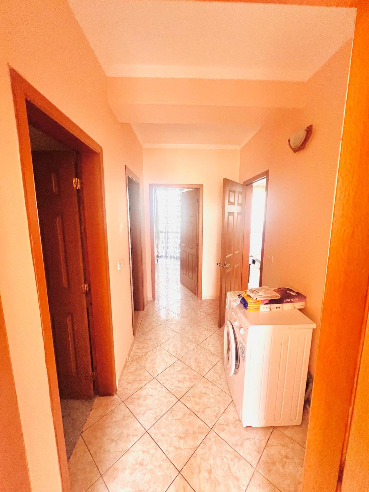 Lovely 3-Bedroom Rental Unit In Durrës Esterno foto
